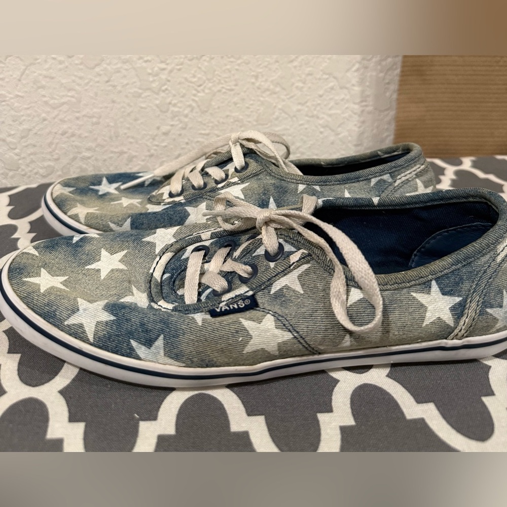 Vans Blue and White Star Canvas Shoes Size 7.5